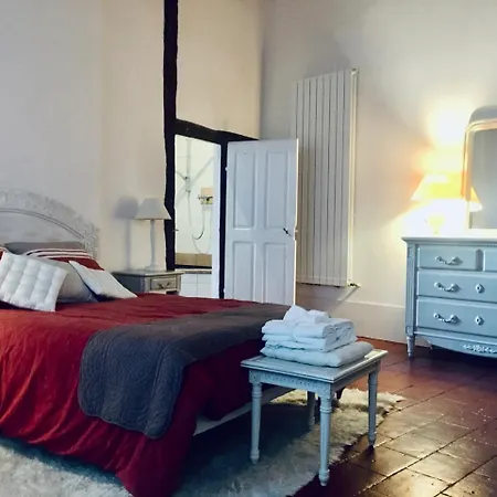 Bauhaus Saint-pierre 4*